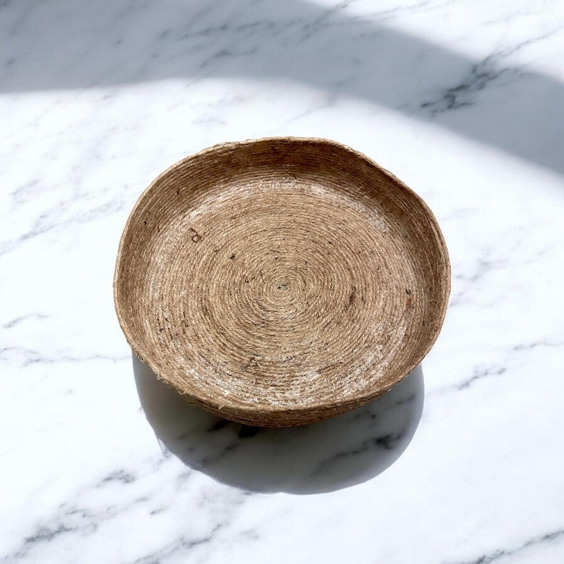 Chic Circular Jute Rope Tray